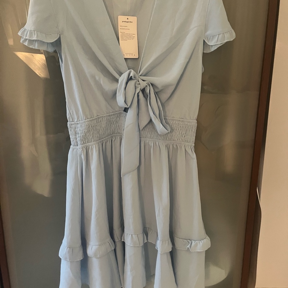 Elegant Light Blue Midi Dress